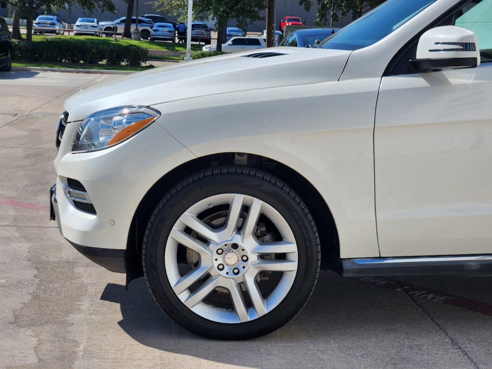 2014 Mercedes-Benz M-Class Vehicle Photo in GRAPEVINE, TX 76051-8302