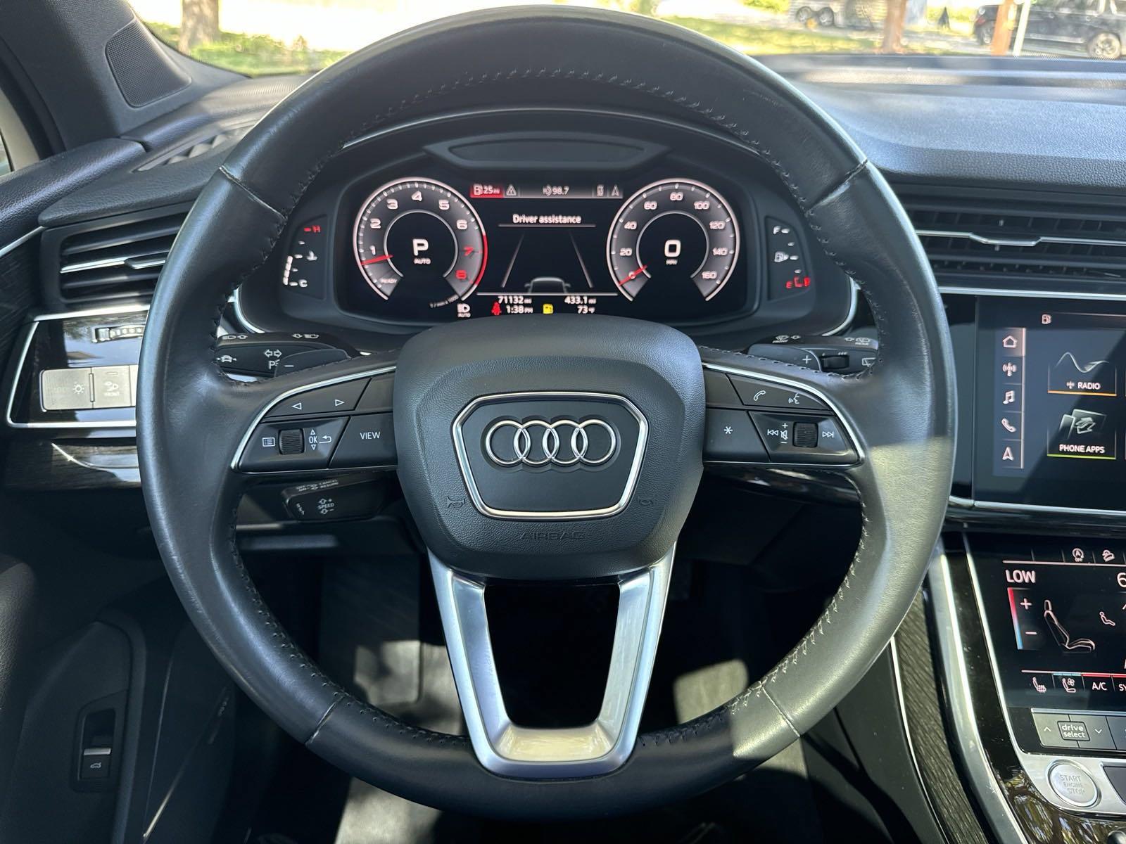 2020 Audi Q7 Vehicle Photo in DALLAS, TX 75209-3016