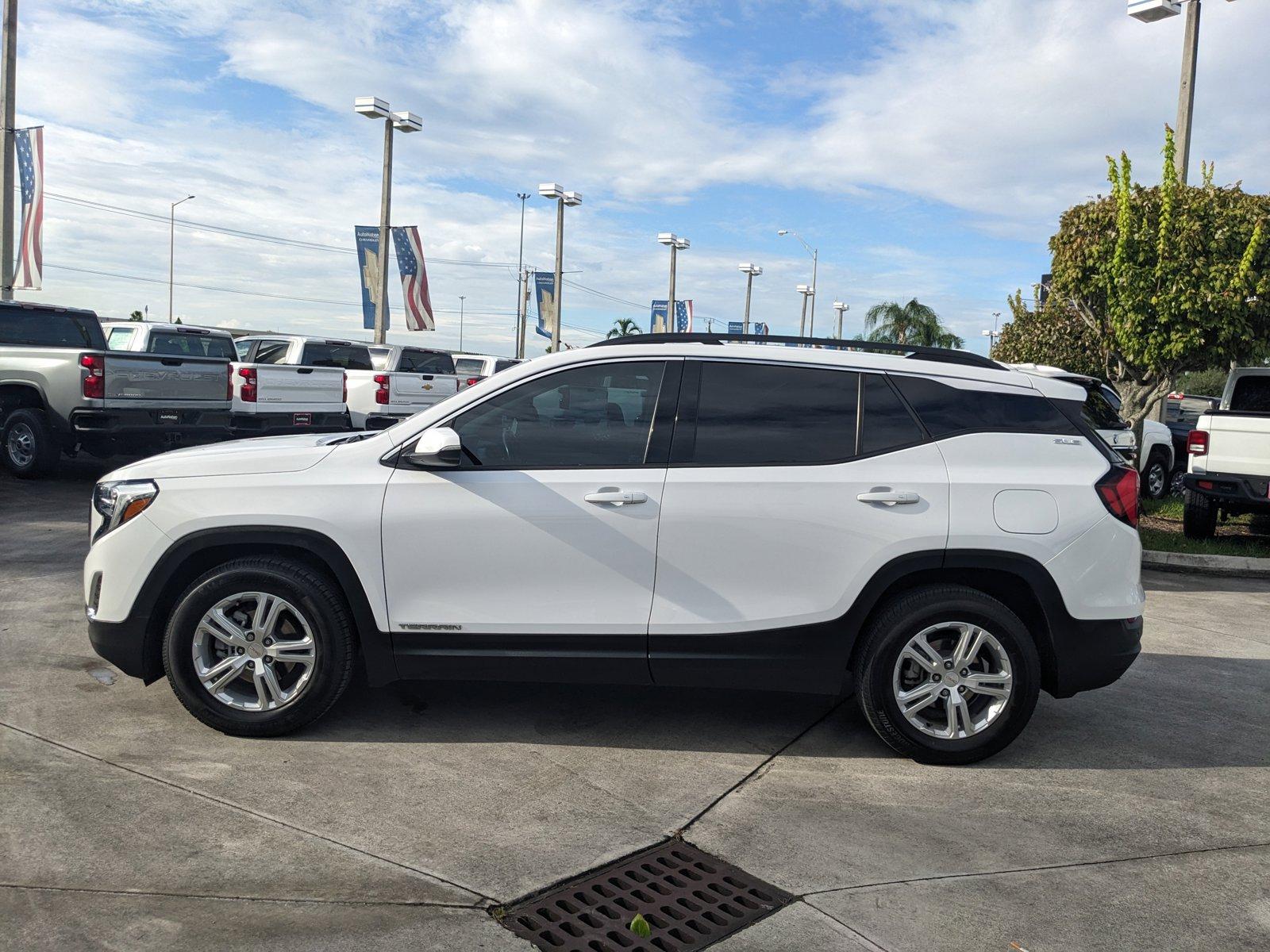 2020 GMC Terrain Vehicle Photo in MIAMI, FL 33172-3015