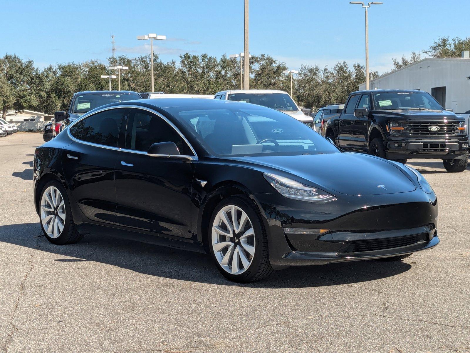 2019 Tesla Model 3 Vehicle Photo in St. Petersburg, FL 33713