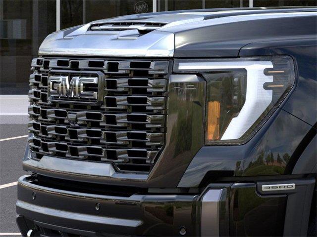 2025 GMC Sierra 3500 HD Vehicle Photo in PUYALLUP, WA 98371-4149