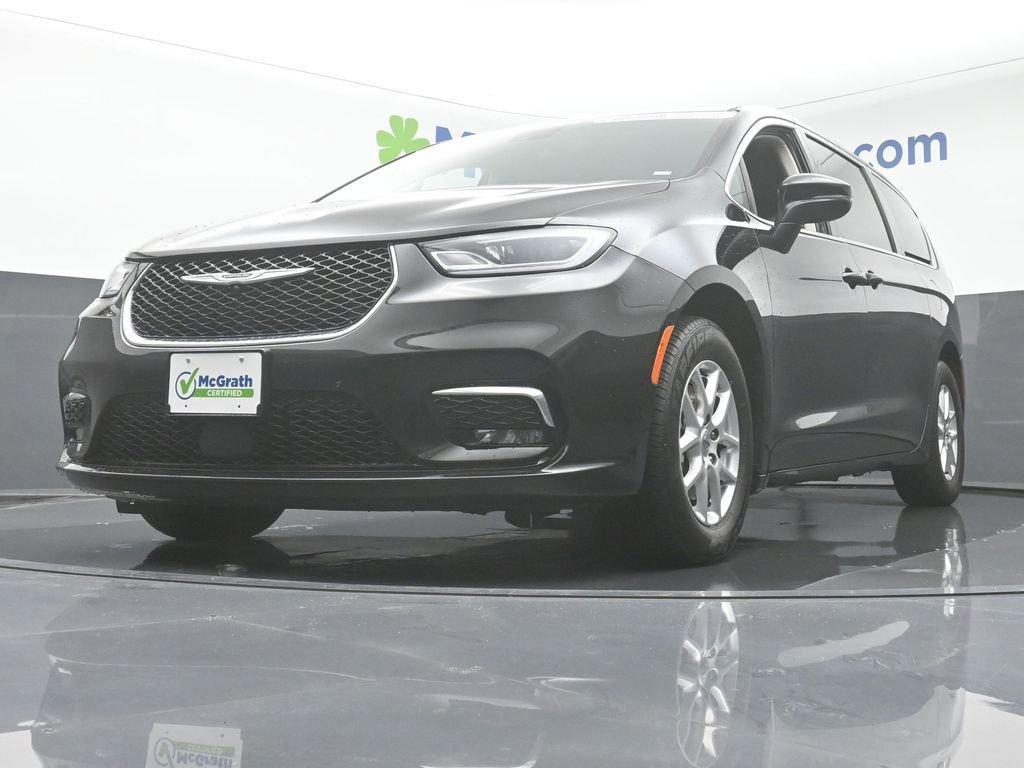 2023 Chrysler Pacifica Vehicle Photo in Cedar Rapids, IA 52402