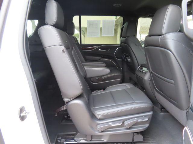 2022 Cadillac Escalade ESV Vehicle Photo in DELRAY BEACH, FL 33483-3294