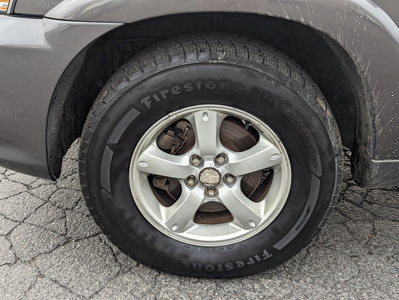 2005 Mazda Tribute Vehicle Photo in Spokane Valley, WA 99206