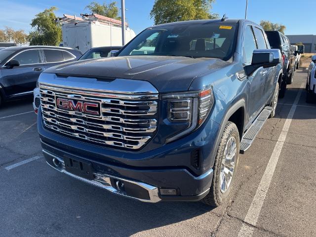 2022 GMC Sierra 1500 Vehicle Photo in GOODYEAR, AZ 85338-1310