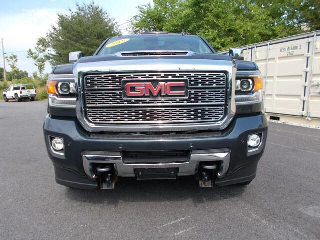 2019 GMC Sierra 2500HD Vehicle Photo in LOWELL, MA 01852-4336