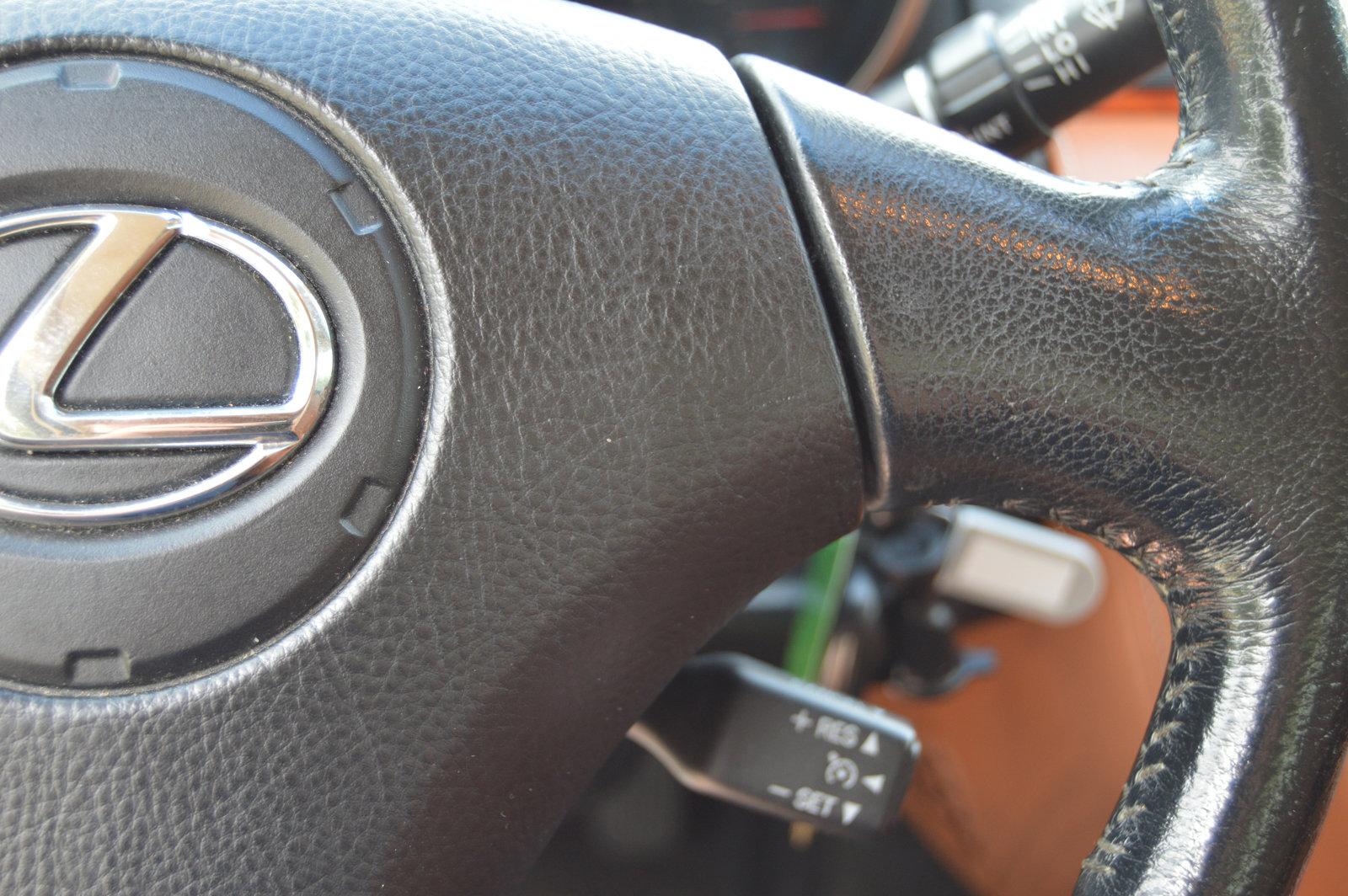 2005 Lexus SC 430 Vehicle Photo in Houston, TX 77090