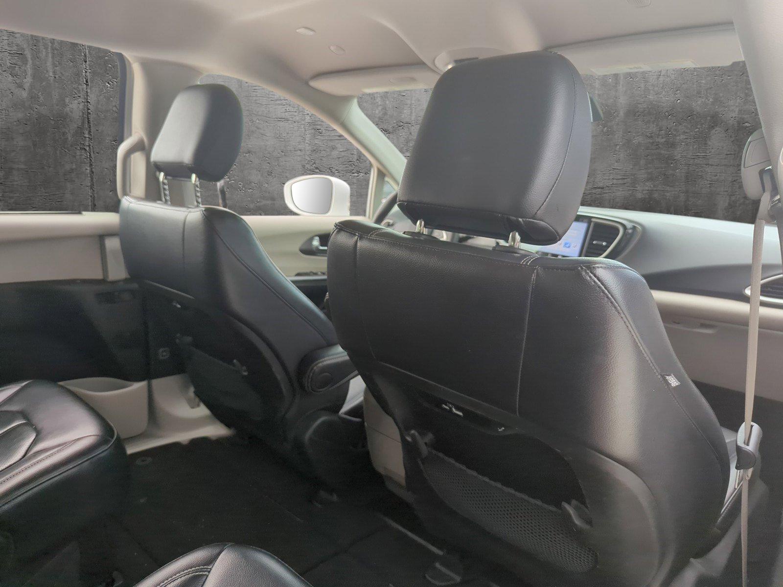 2022 Chrysler Pacifica Vehicle Photo in Pembroke Pines, FL 33027