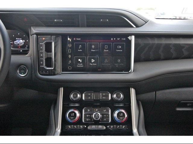 2024 GMC Yukon XL Vehicle Photo in ROSENBERG, TX 77471-5675