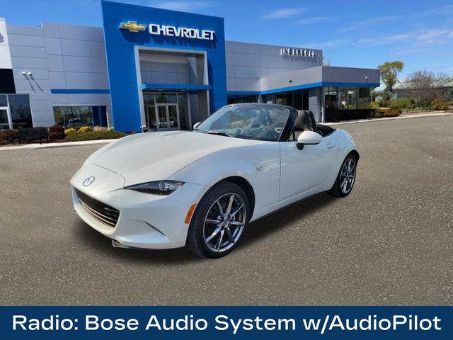 2022 Mazda MX-5 Miata Vehicle Photo in DANBURY, CT 06810-5034