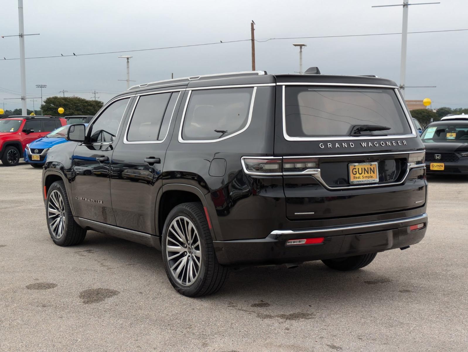 2023 Jeep Grand Wagoneer Vehicle Photo in Seguin, TX 78155