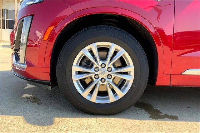 2022 Cadillac XT6 Vehicle Photo in TOPEKA, KS 66609-0000