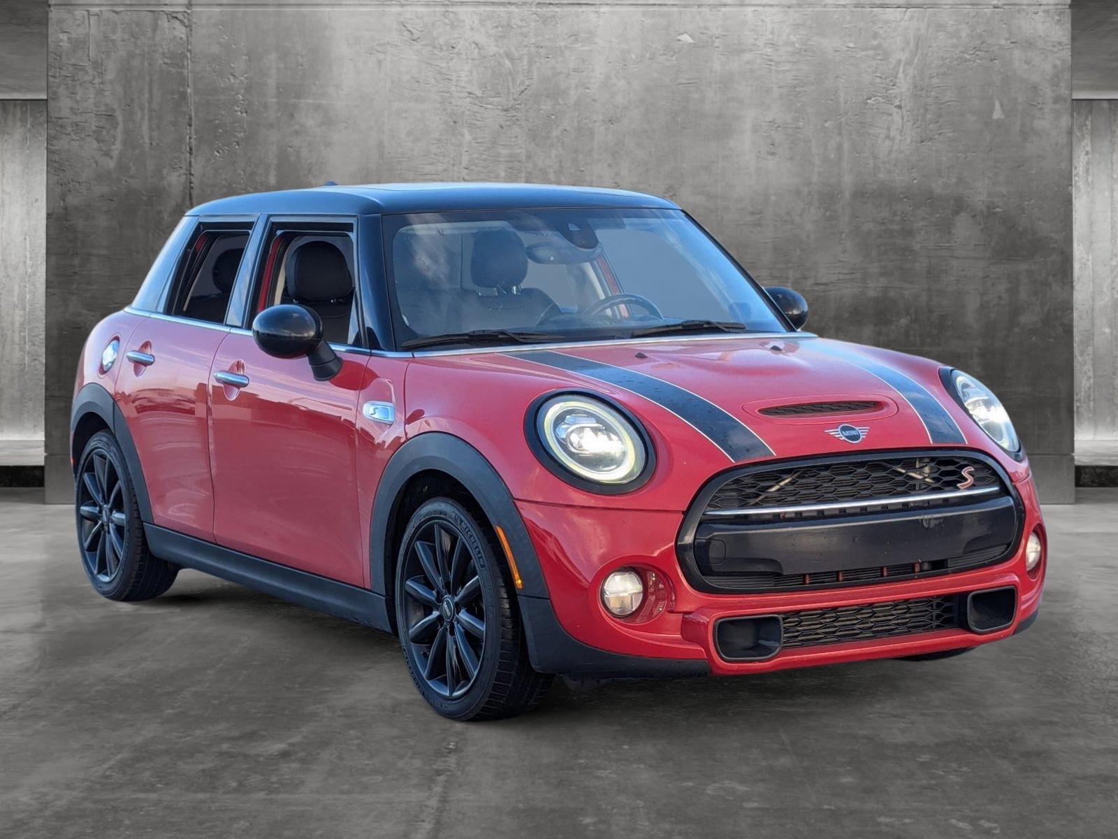 2019 MINI Hardtop 4 Door Vehicle Photo in MIAMI, FL 33172-3015