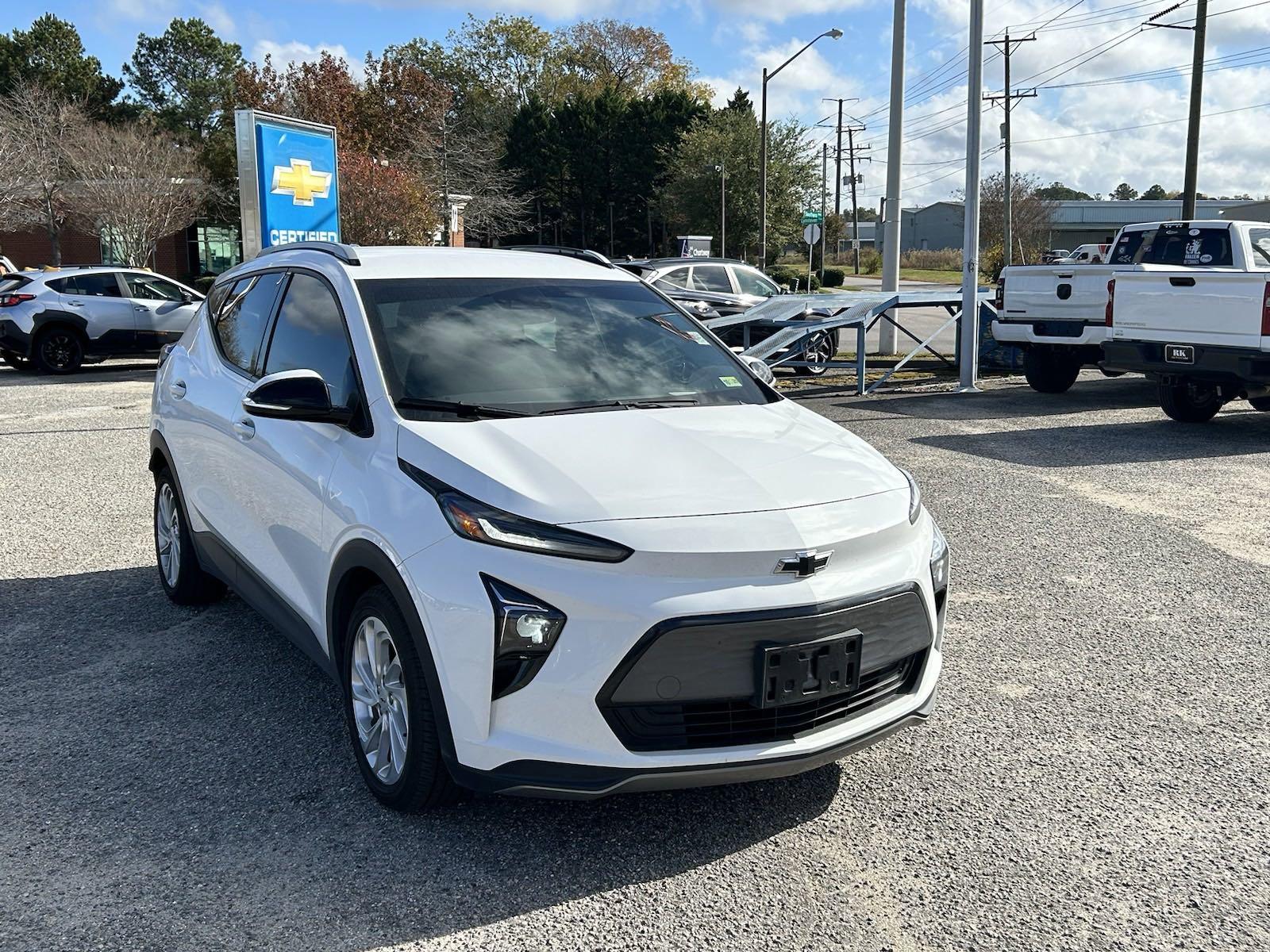 Used 2022 Chevrolet Bolt EUV LT with VIN 1G1FY6S02N4126582 for sale in Virginia Beach, VA