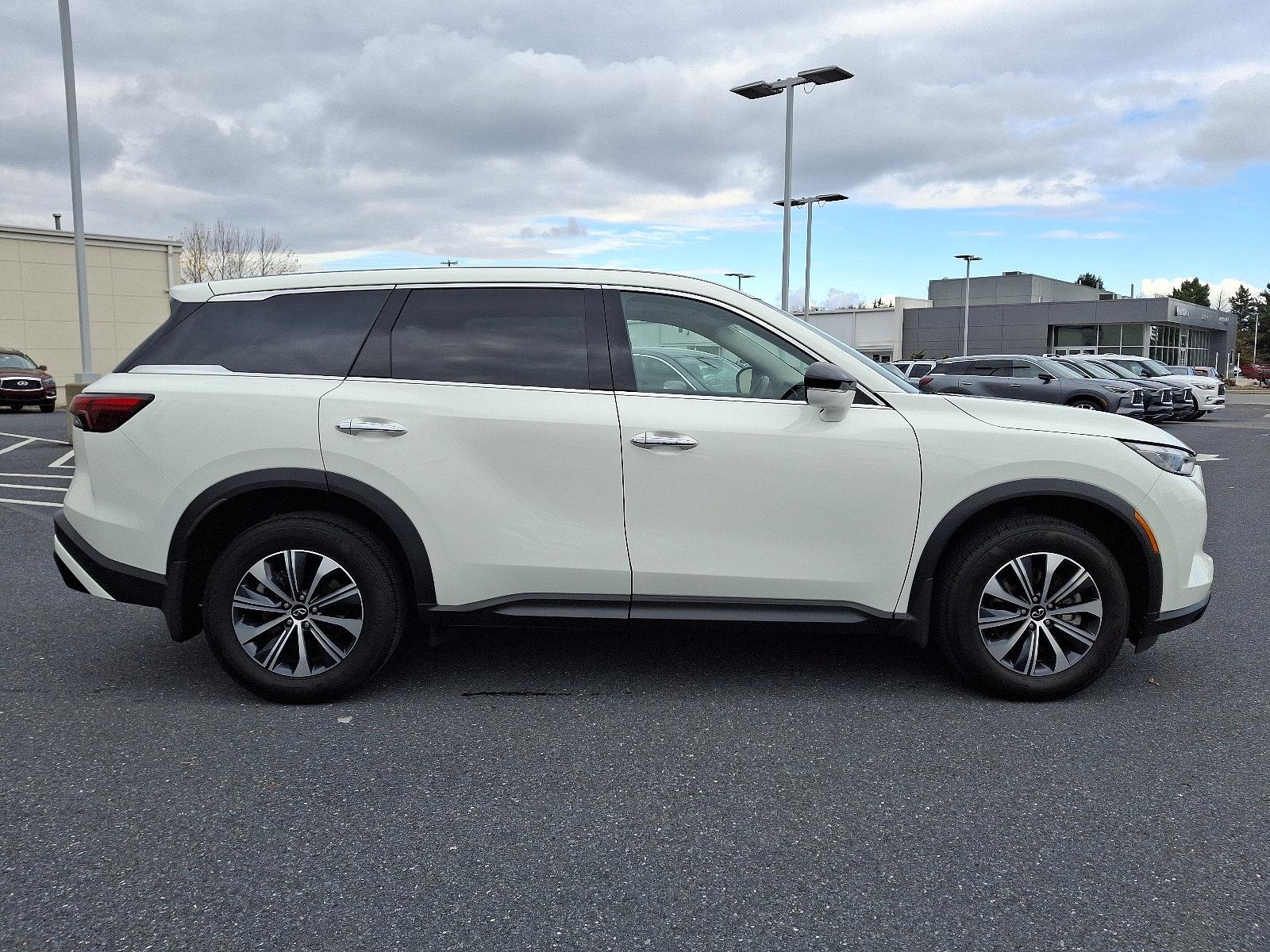 2024 INFINITI QX60 Vehicle Photo in Mechanicsburg, PA 17050