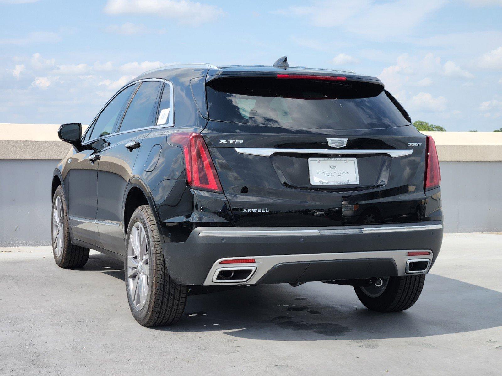 2024 Cadillac XT5 Vehicle Photo in DALLAS, TX 75209-3095