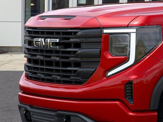 2024 GMC Sierra 1500 Vehicle Photo in DANBURY, CT 06810-5034