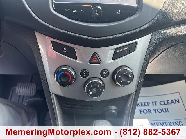 2016 Chevrolet Trax Vehicle Photo in VINCENNES, IN 47591-5519