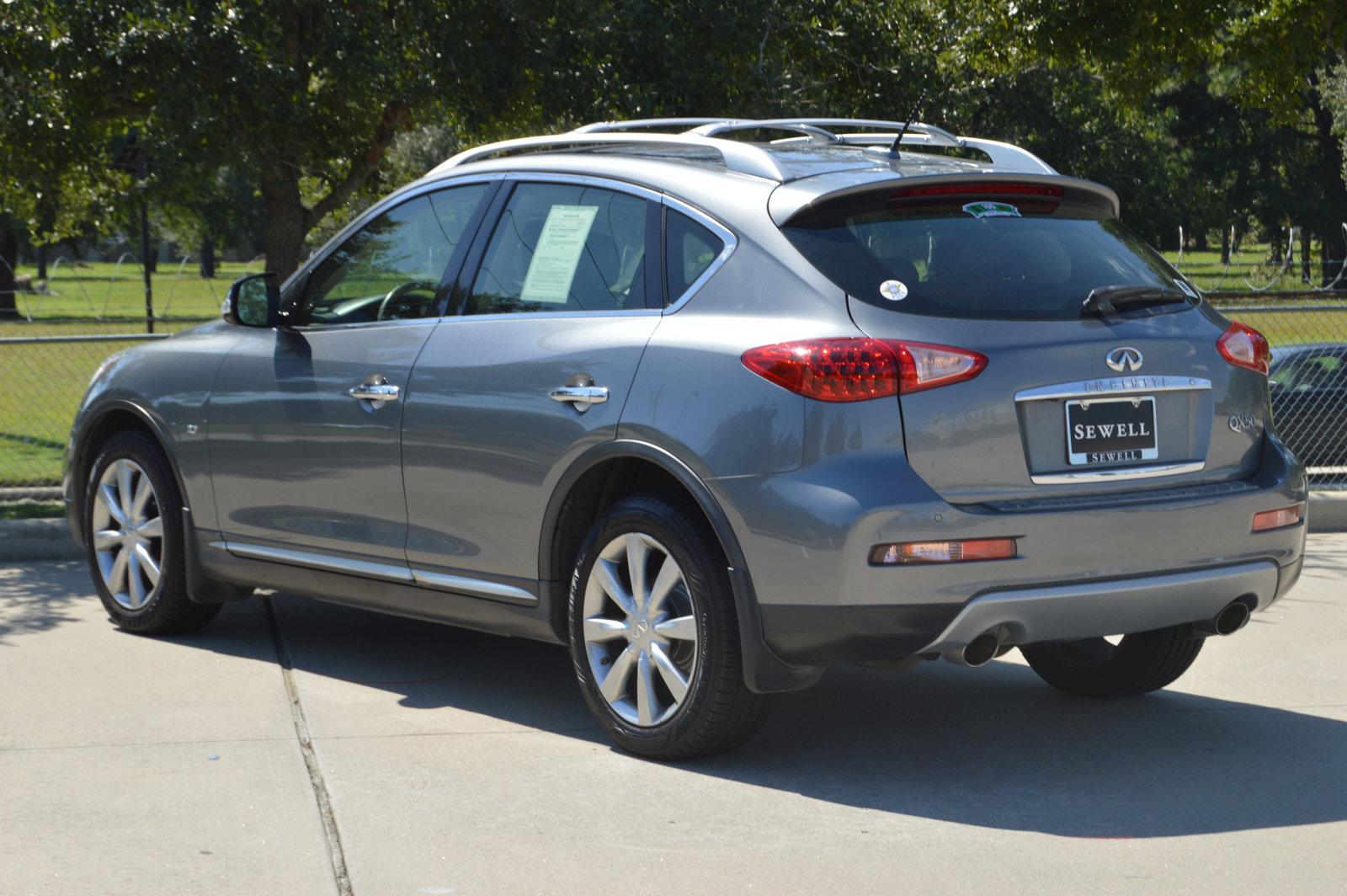 2017 INFINITI QX50 Vehicle Photo in Houston, TX 77090