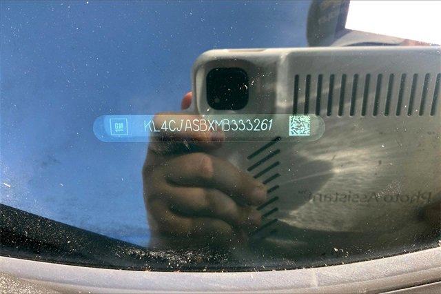 2021 Buick Encore Vehicle Photo in TOPEKA, KS 66609-0000