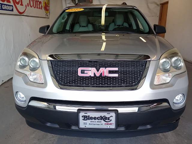 2012 GMC Acadia Vehicle Photo in RED SPRINGS, NC 28377-1640