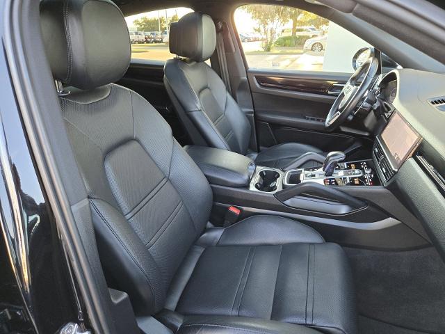 2020 Porsche Cayenne Vehicle Photo in Weatherford, TX 76087-8771