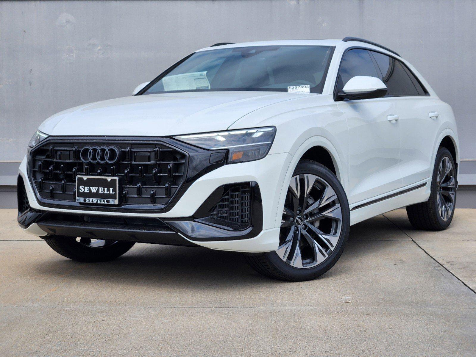 2025 Audi Q8 Vehicle Photo in SUGAR LAND, TX 77478