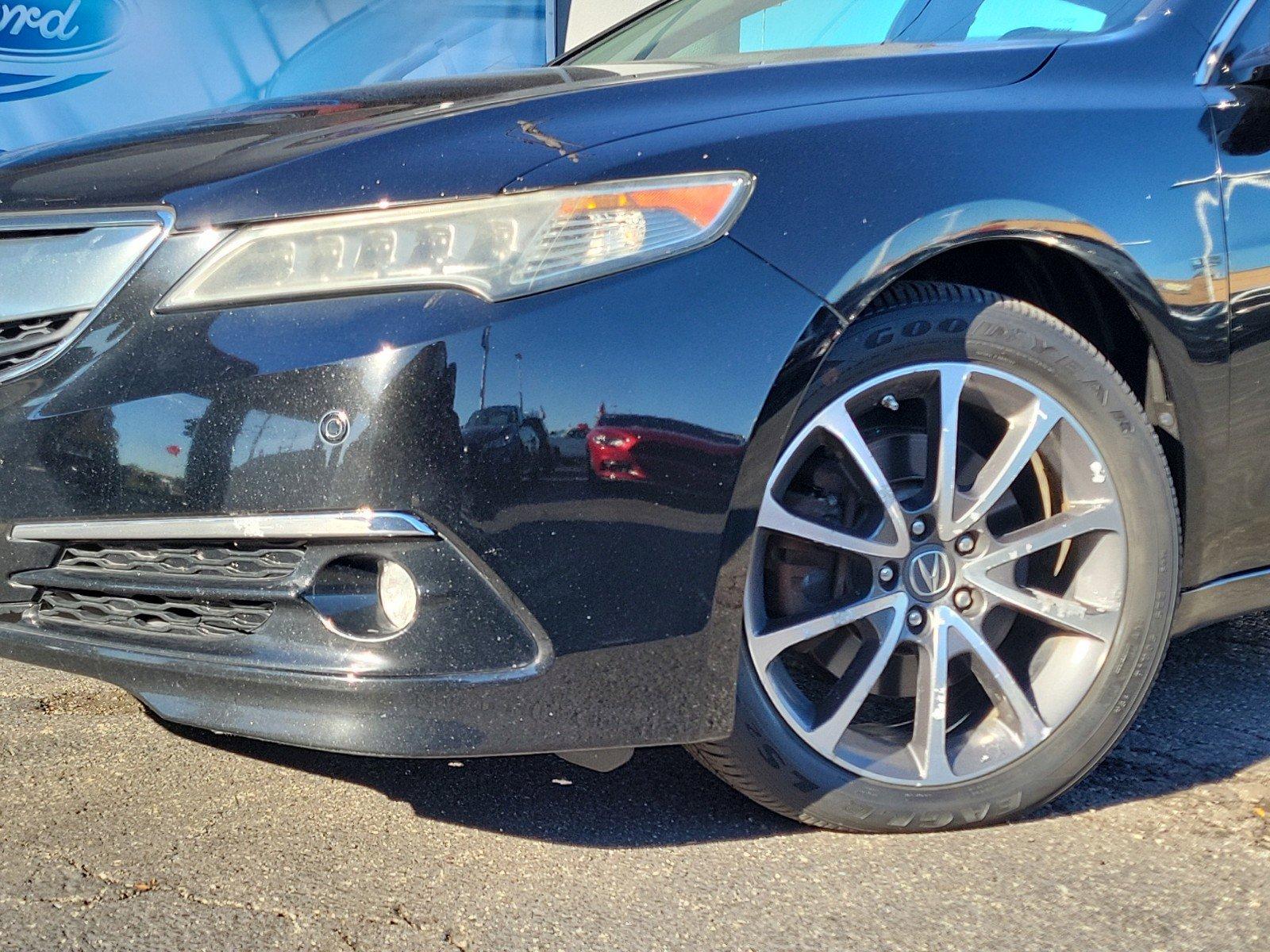 2015 Acura TLX Vehicle Photo in Saint Charles, IL 60174