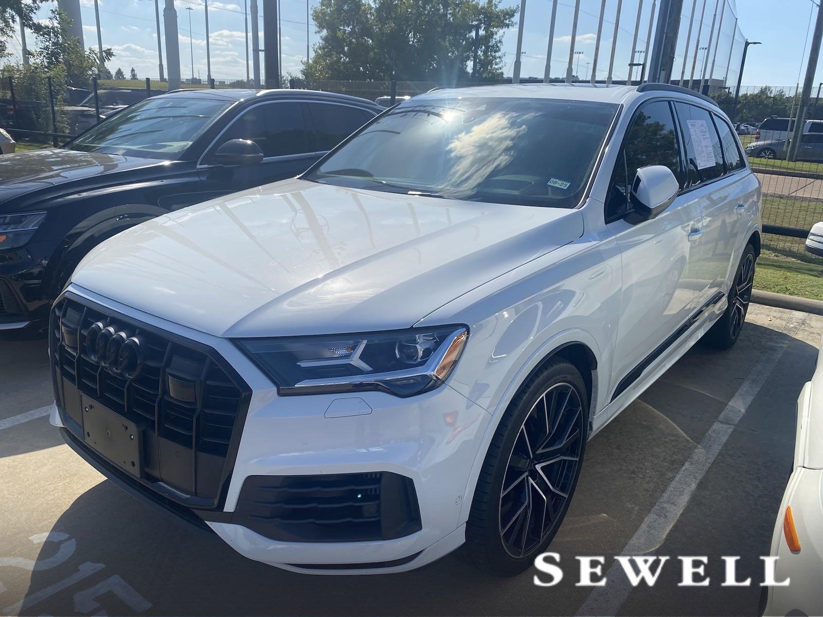 2022 Audi Q7 Vehicle Photo in HOUSTON, TX 77079