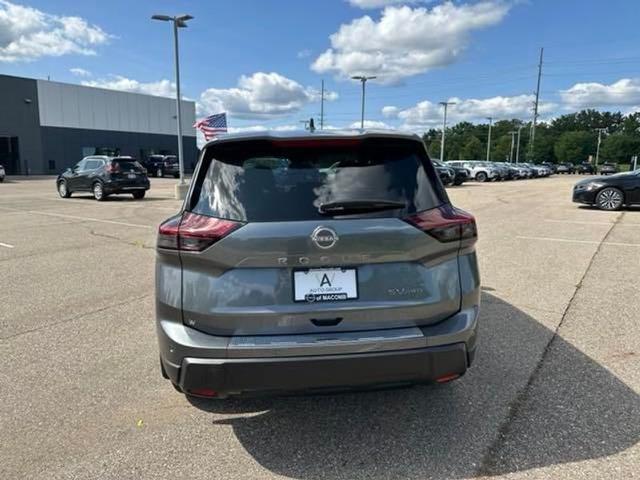 2024 Nissan Rogue Vehicle Photo in Canton, MI 48188