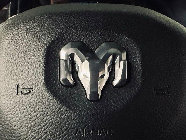 2021 Ram 1500 Vehicle Photo in MEDINA, OH 44256-9631