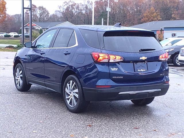 Used 2022 Chevrolet Equinox LT with VIN 3GNAXUEV3NL250314 for sale in Whitehall, MI