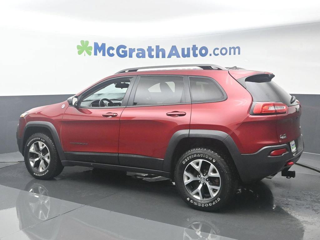 2017 Jeep Cherokee Vehicle Photo in Cedar Rapids, IA 52402