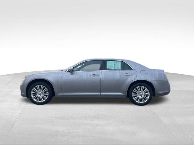 2014 Chrysler 300 Vehicle Photo in MEDINA, OH 44256-9631