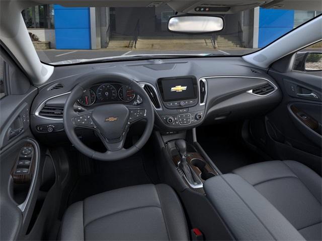 2025 Chevrolet Malibu Vehicle Photo in GRAND BLANC, MI 48439-8139