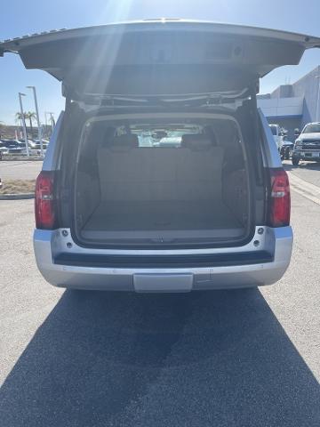 2018 Chevrolet Suburban Vehicle Photo in VENTURA, CA 93003-8585