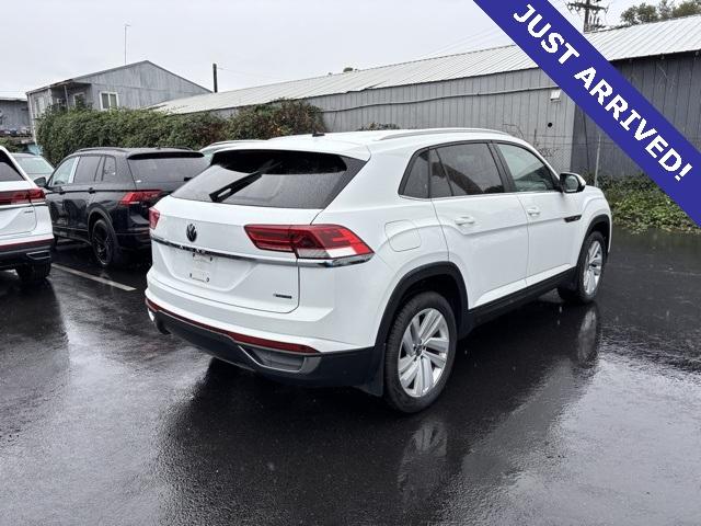 2023 Volkswagen Atlas Cross Sport Vehicle Photo in Puyallup, WA 98371