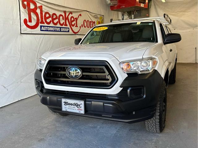 2021 Toyota Tacoma 2WD Vehicle Photo in RED SPRINGS, NC 28377-1640