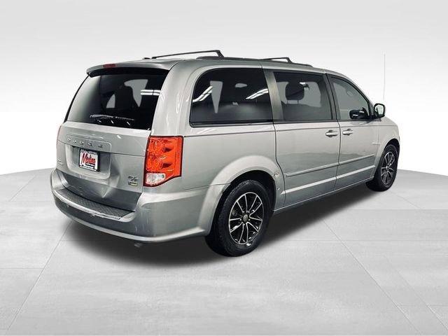 2016 Dodge Grand Caravan Vehicle Photo in MEDINA, OH 44256-9631