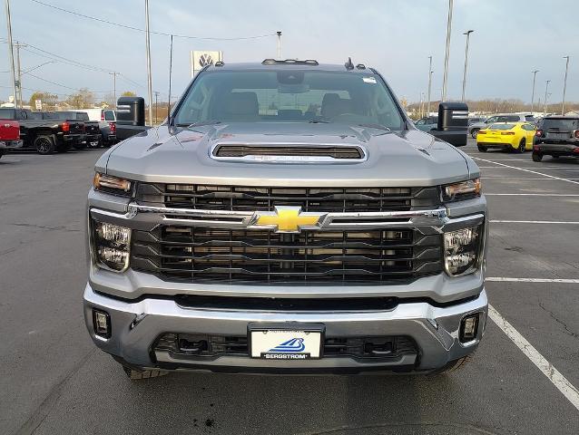 2024 Chevrolet Silverado 2500 HD Vehicle Photo in GREEN BAY, WI 54304-5303