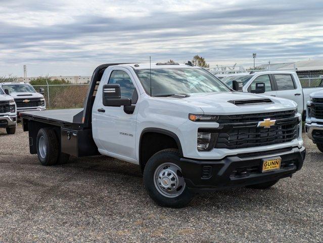 2024 Chevrolet Silverado 3500 HD CC Vehicle Photo in SELMA, TX 78154-1460