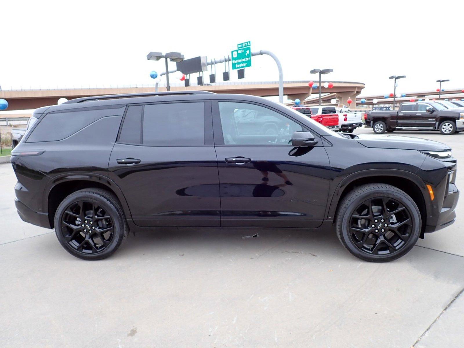 2024 Chevrolet Traverse Vehicle Photo in PEORIA, AZ 85382-3715