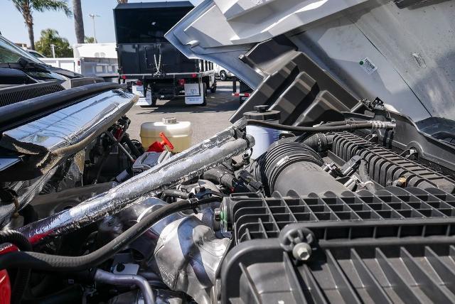 2023 Chevrolet Silverado Chassis Cab Vehicle Photo in VENTURA, CA 93003-8585