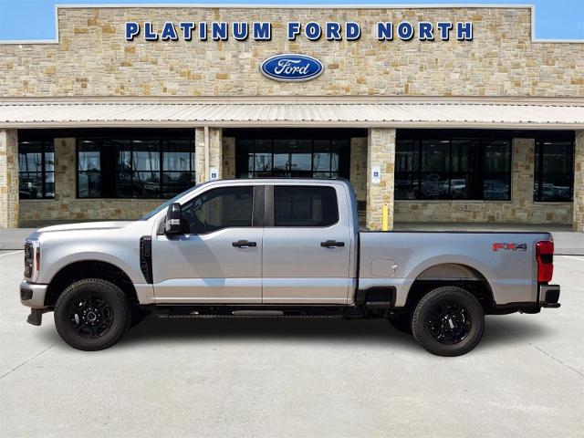 2024 Ford Super Duty F-250 SRW Vehicle Photo in Pilot Point, TX 76258-6053