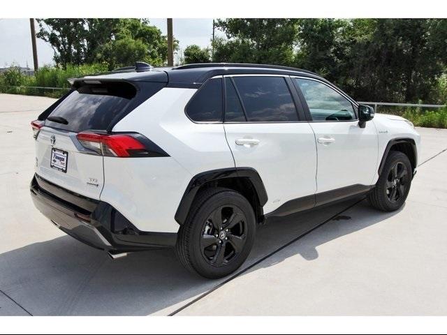 2020 Toyota RAV4 Vehicle Photo in ROSENBERG, TX 77471-5675