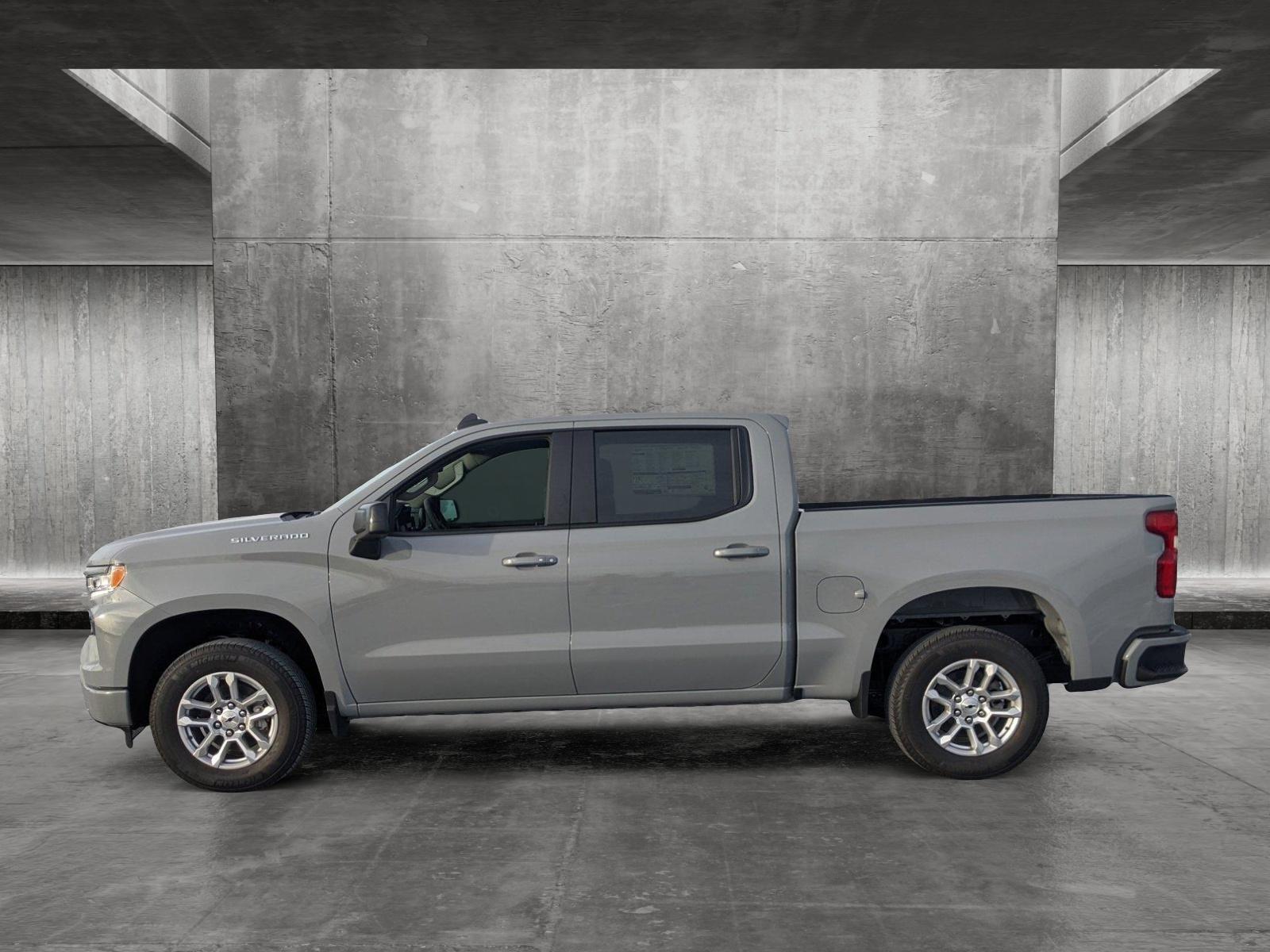 2024 Chevrolet Silverado 1500 Vehicle Photo in PEMBROKE PINES, FL 33024-6534