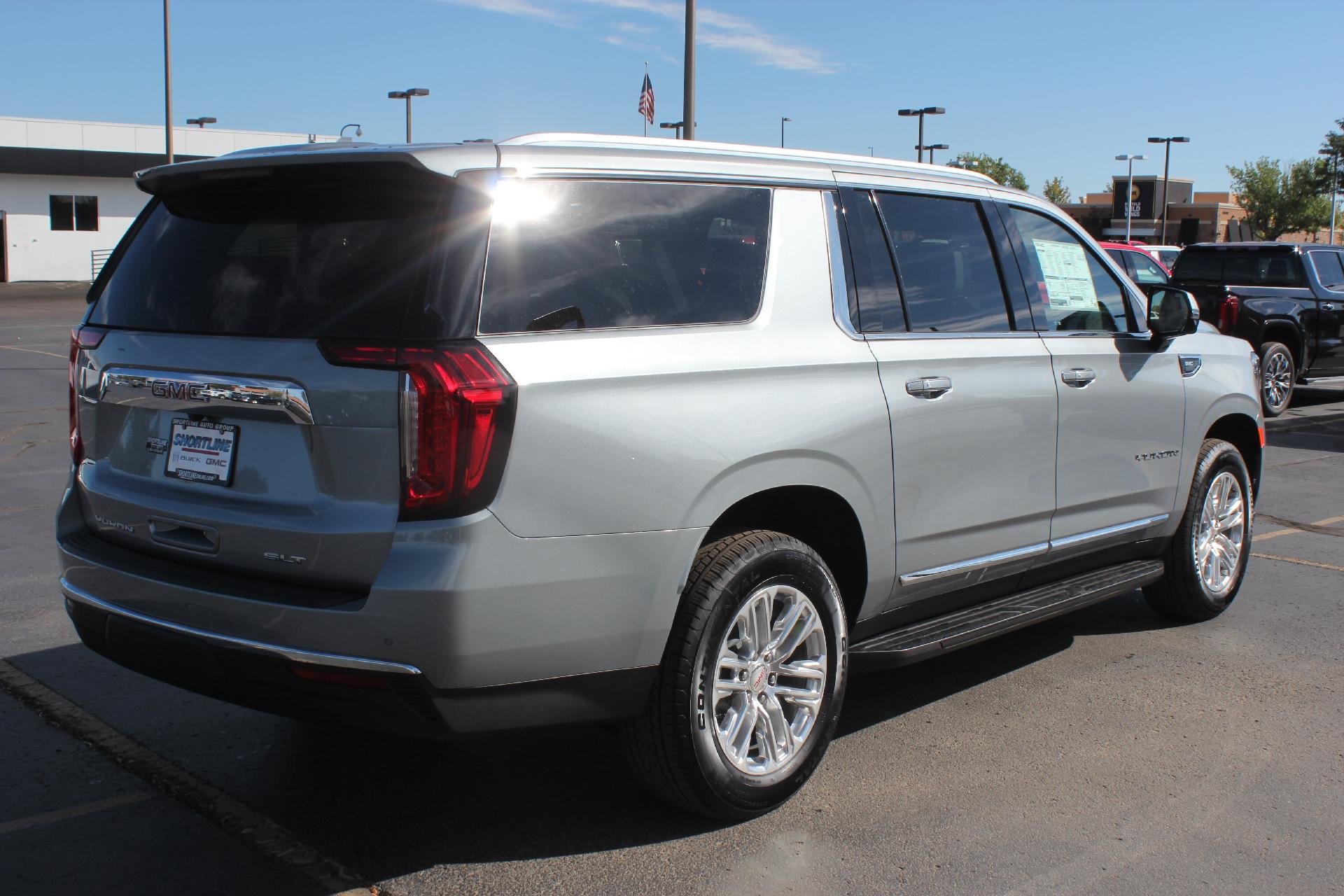 2024 GMC Yukon XL Vehicle Photo in AURORA, CO 80012-4011