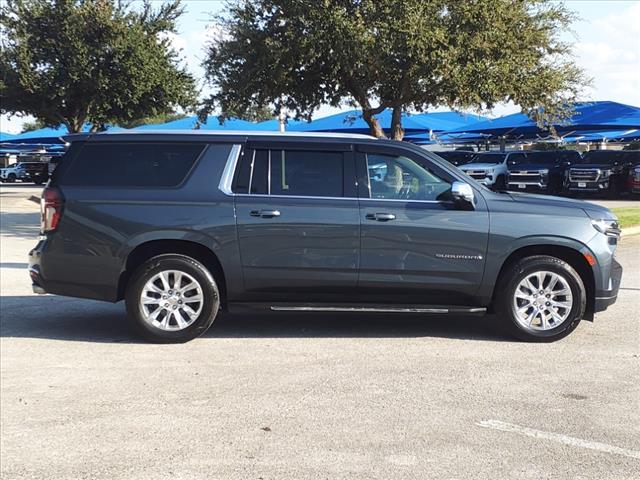 2021 Chevrolet Suburban Vehicle Photo in Denton, TX 76205