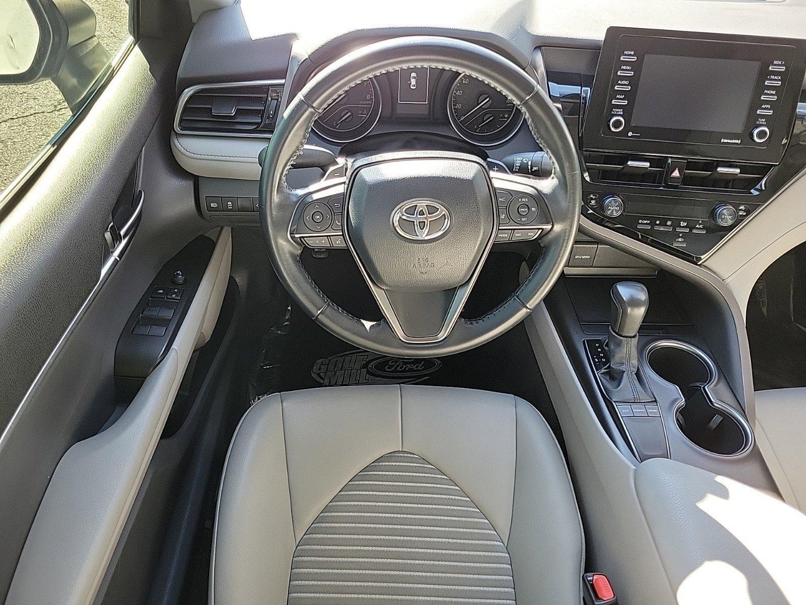 2022 Toyota Camry Vehicle Photo in Plainfield, IL 60586