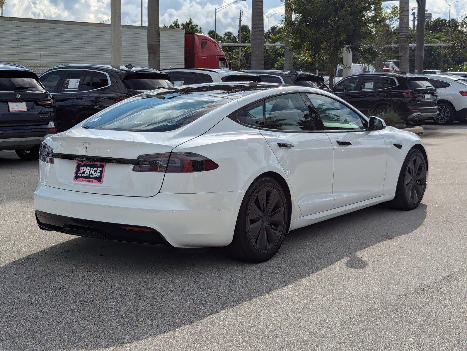 2022 Tesla Model S Vehicle Photo in Delray Beach, FL 33444